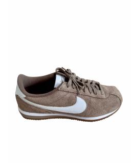 NIKE Кроссовки