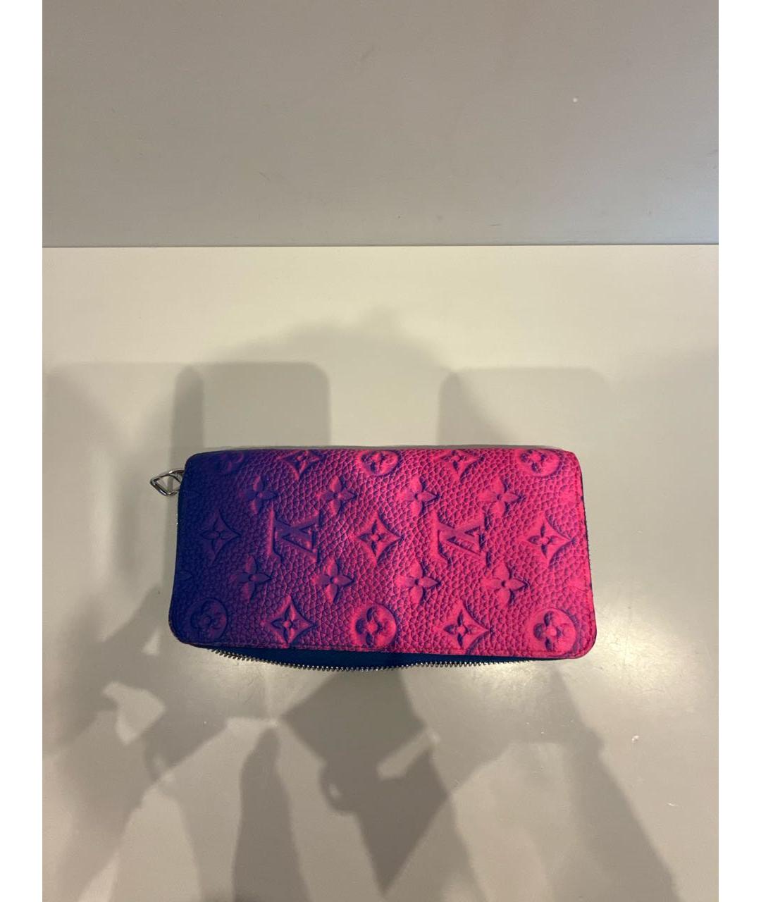 LOUIS VUITTON Розовый кожаный кошелек, фото 4