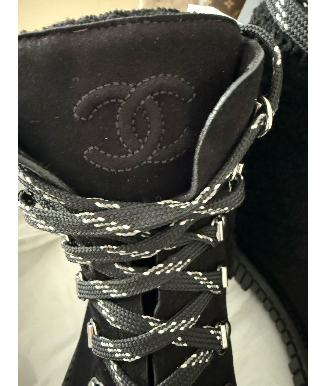 CHANEL Черные замшевые ботинки, фото 4
