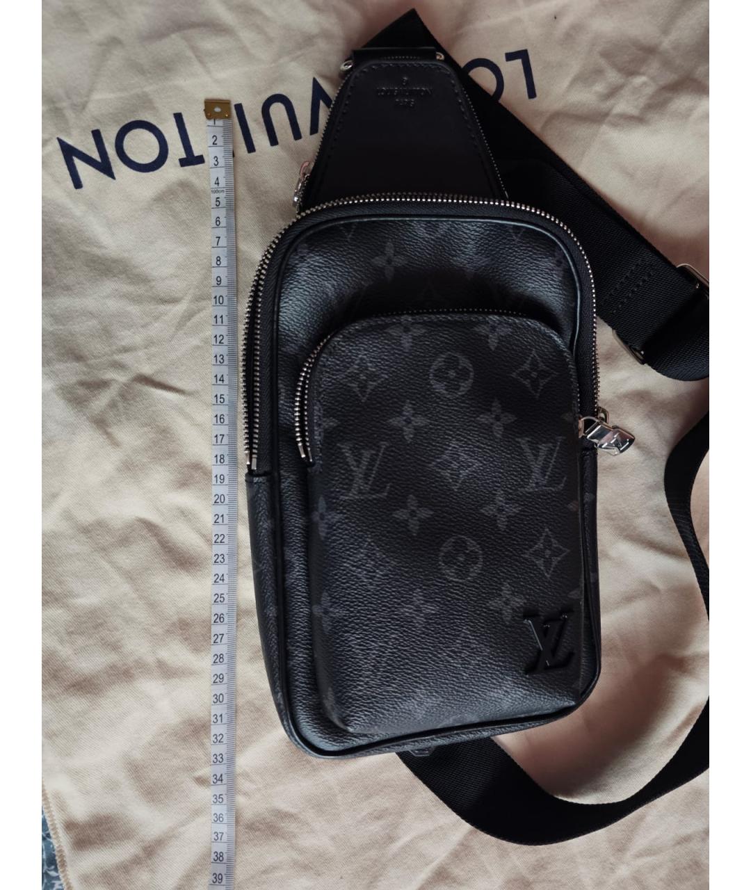 LOUIS VUITTON Темно-синяя кожаная сумка на плечо, фото 3