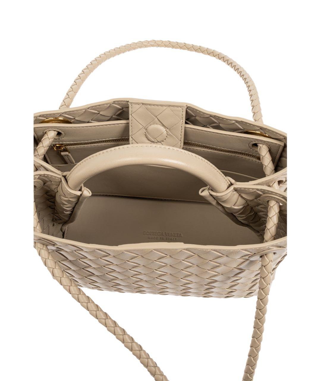 BOTTEGA VENETA Бежевая кожаная сумка с короткими ручками, фото 3