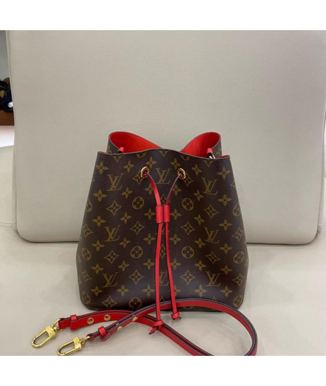 LOUIS VUITTON Красная кожаная сумка тоут, фото 9