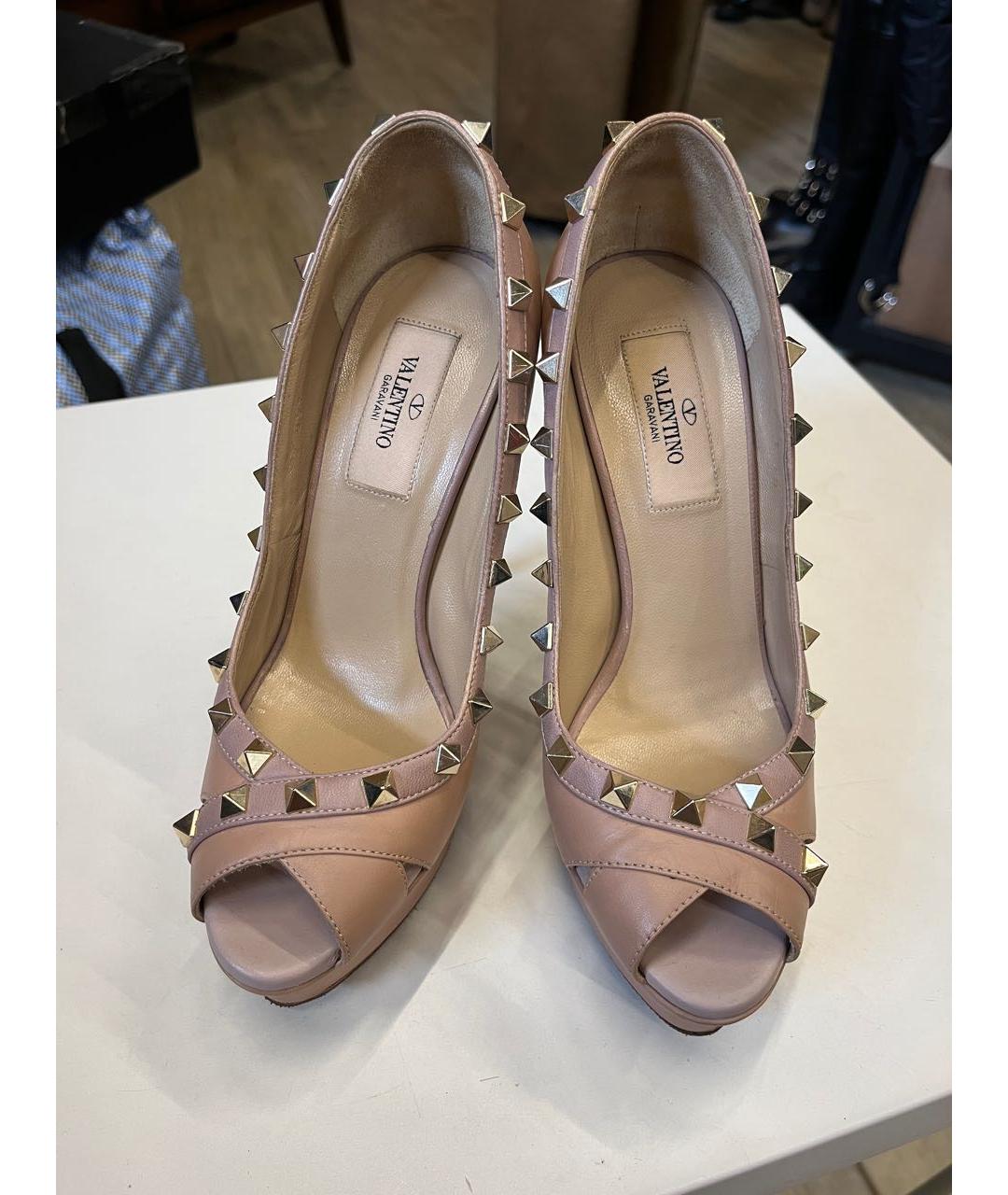 VALENTINO Бежевые кожаные туфли, фото 2