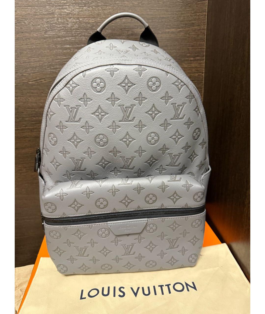 LOUIS VUITTON Серый кожаный рюкзак, фото 6