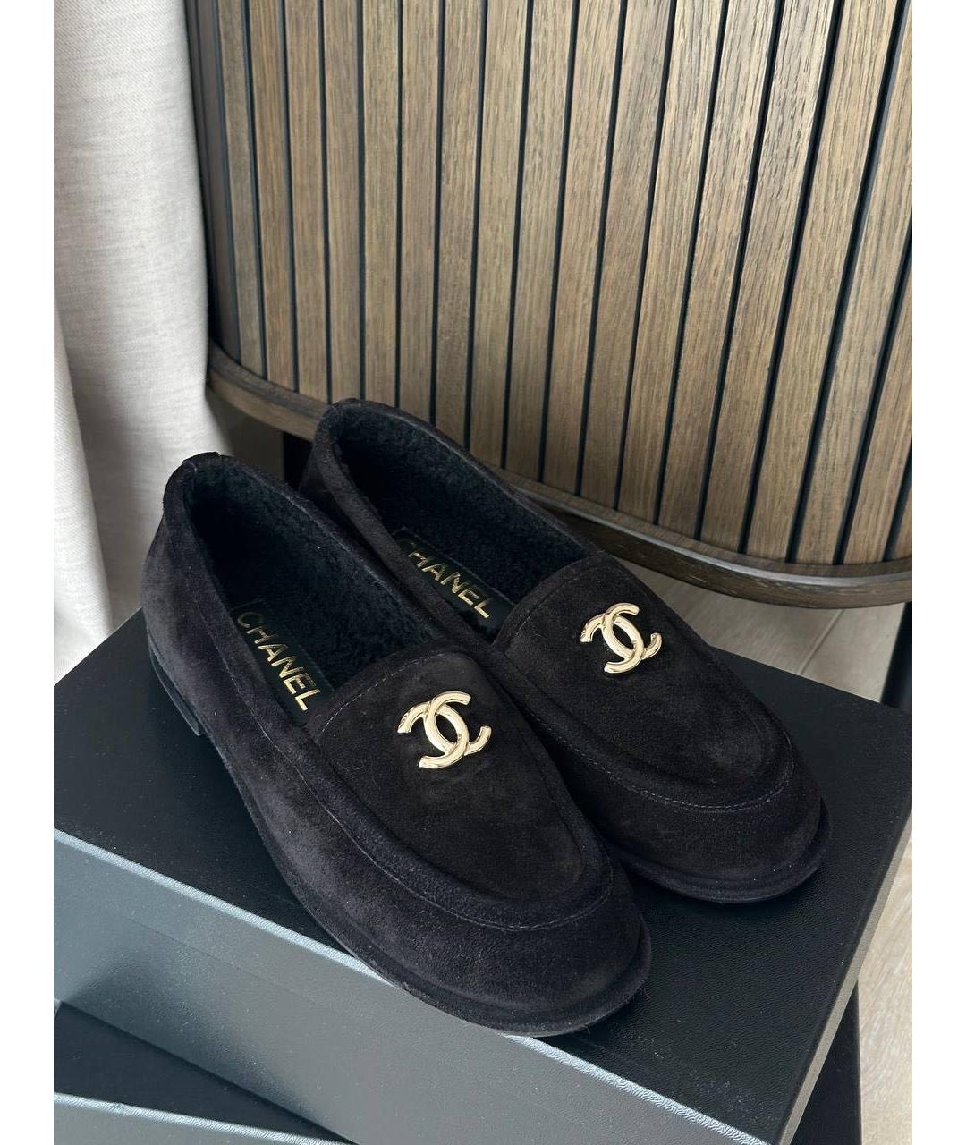 CHANEL Черные замшевые лоферы, фото 2