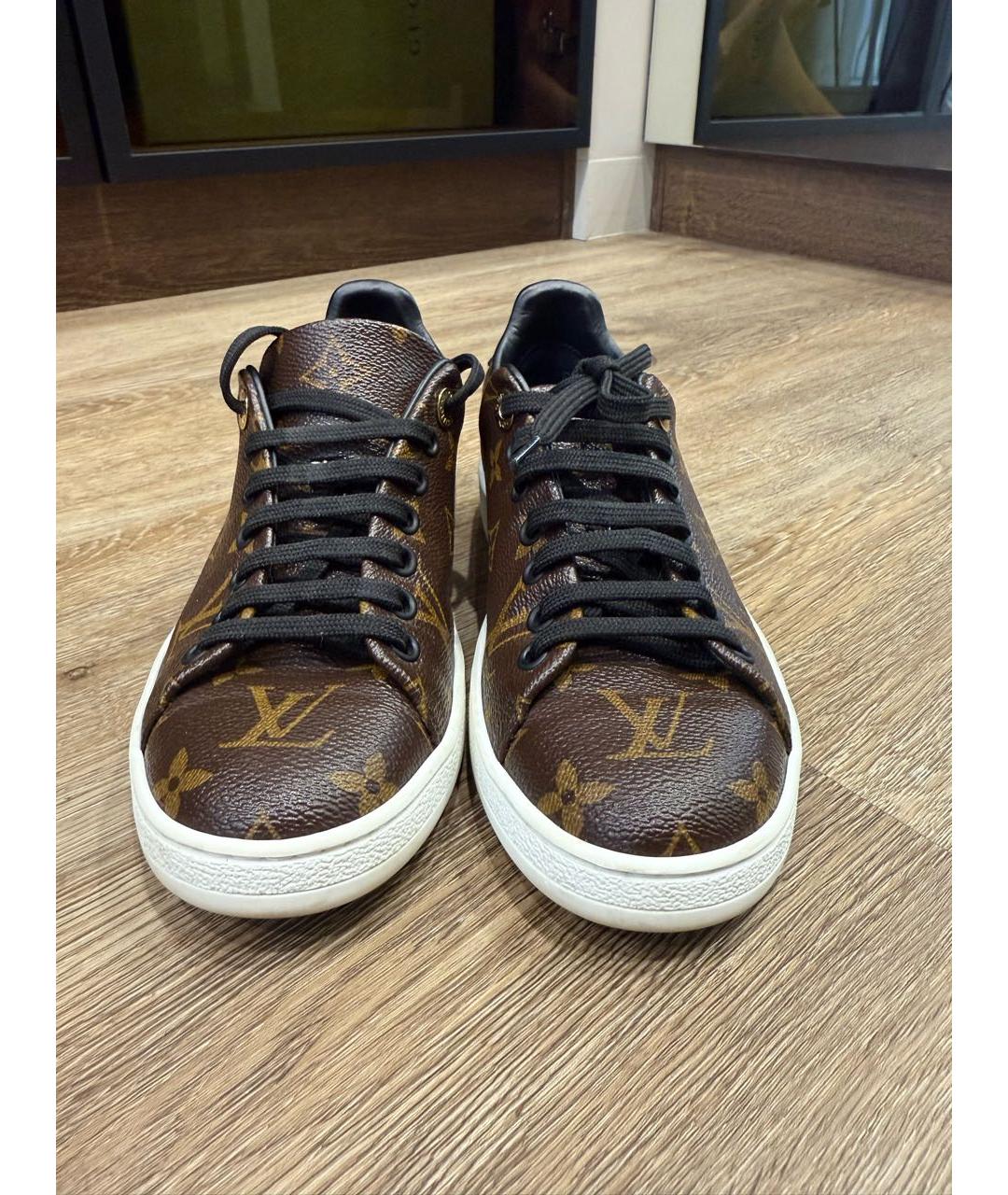 LOUIS VUITTON Коричневые кеды, фото 2