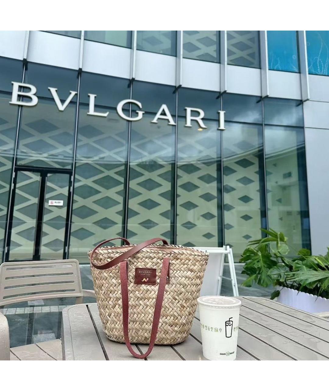 BVLGARI Бежевая пелетеная пляжная сумка, фото 2