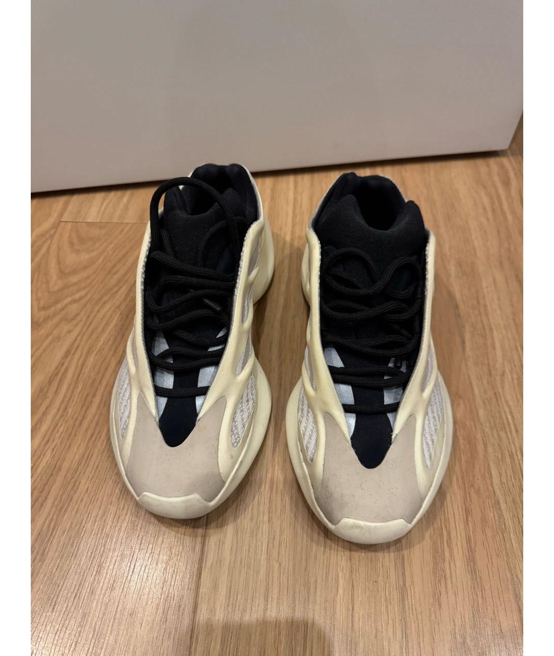 ADIDAS YEEZY Бежевые кроссовки, фото 2