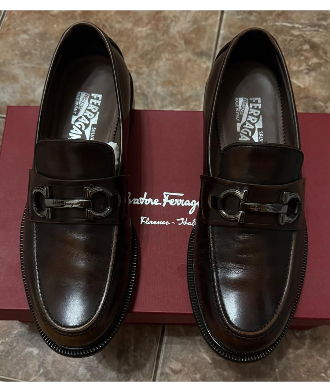FERRAGAMO Коричневые кожаные лоферы, фото 2
