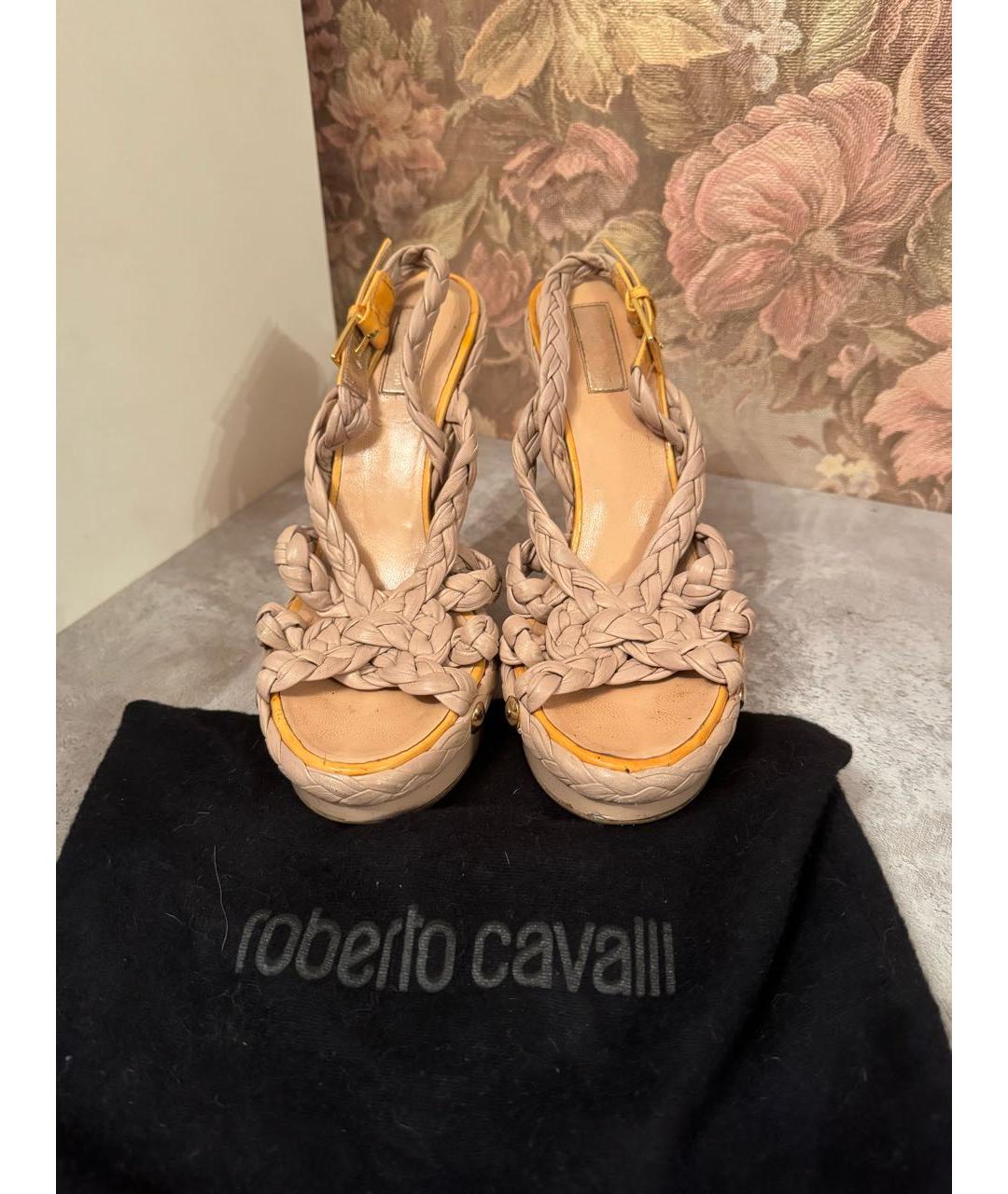 ROBERTO CAVALLI Бежевые кожаные туфли, фото 5