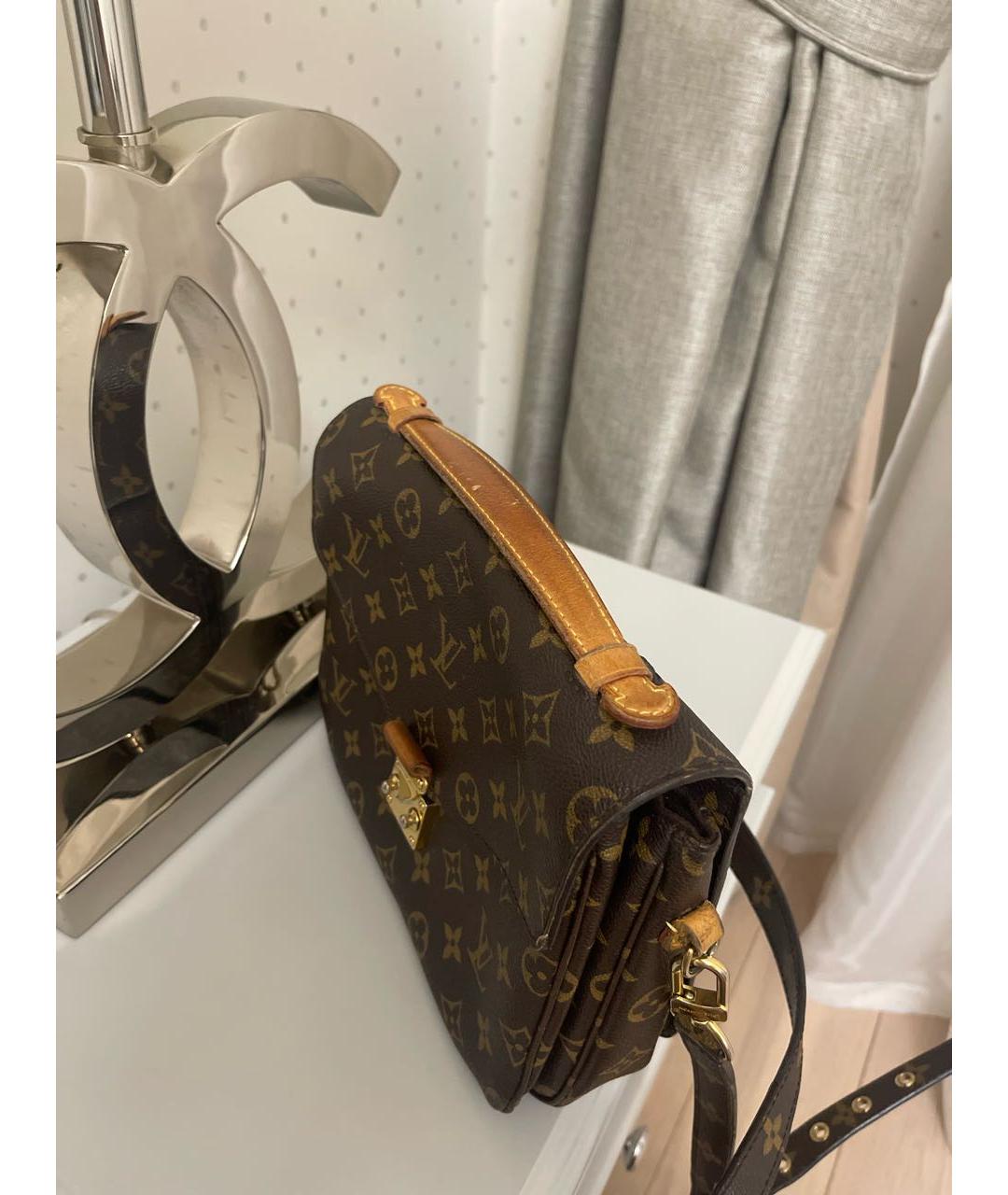 LOUIS VUITTON Коричневая сумка через плечо, фото 7
