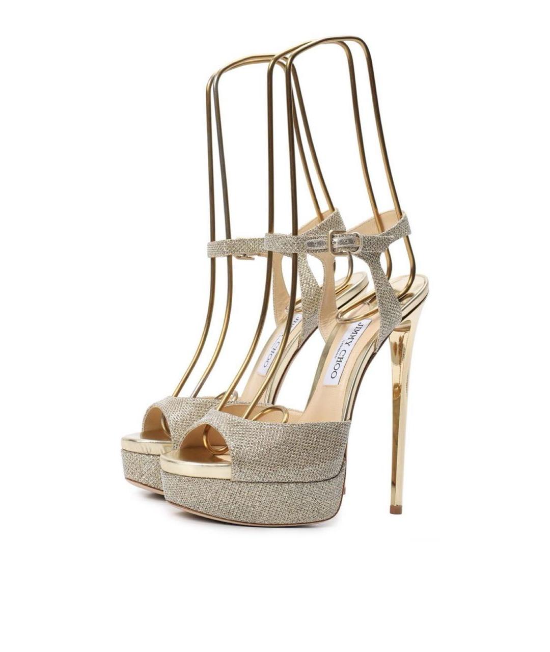 JIMMY CHOO Золотые босоножки из лакированной кожи, фото 3