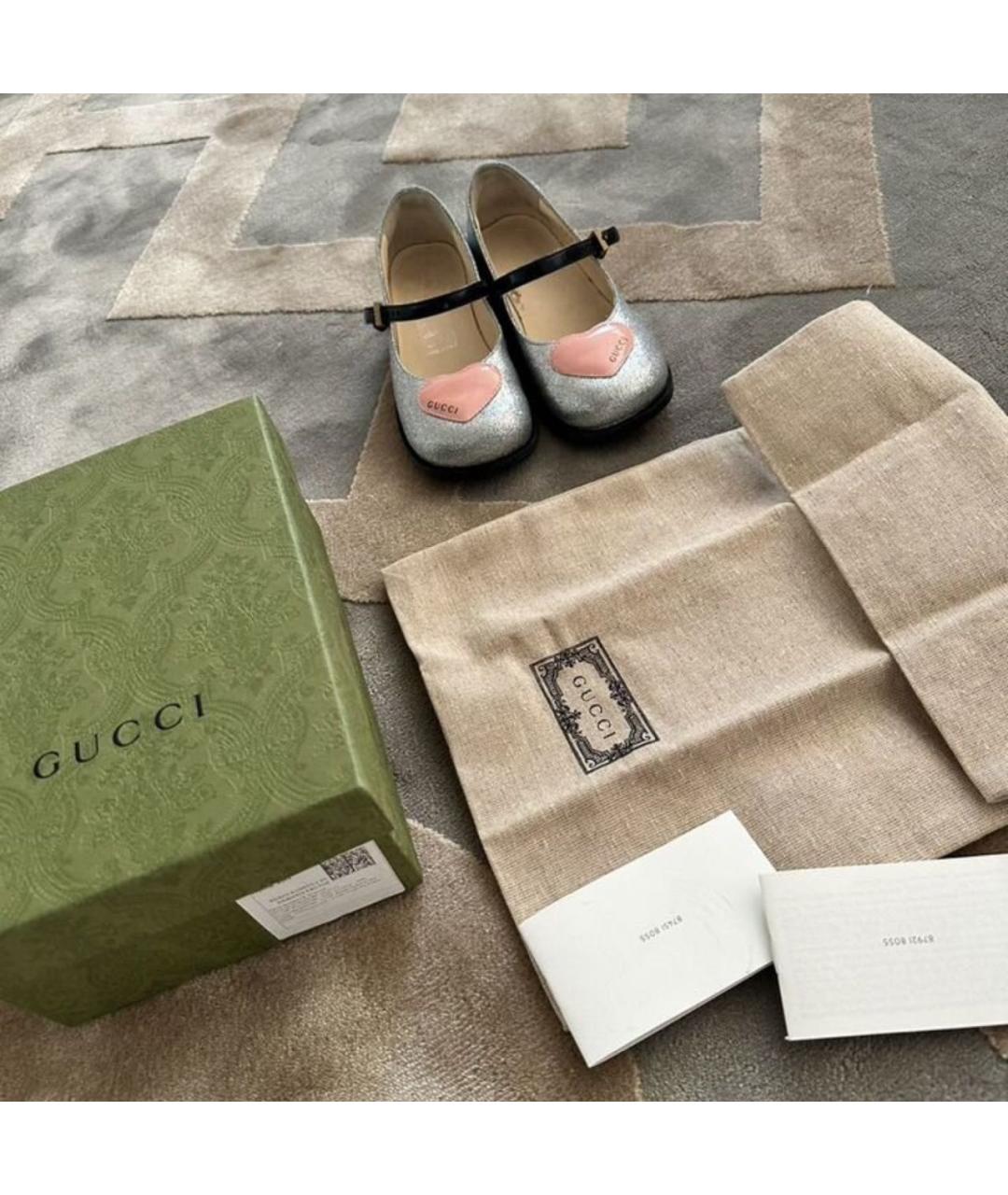 GUCCI Серебряные кожаные балетки и туфли, фото 2