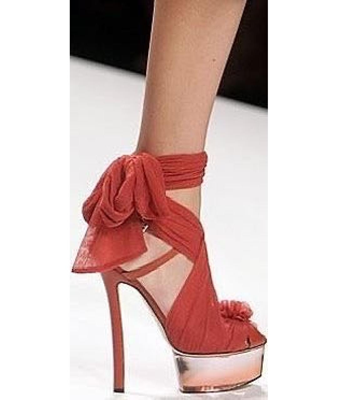 FENDI Бордовые кожаные босоножки, фото 8