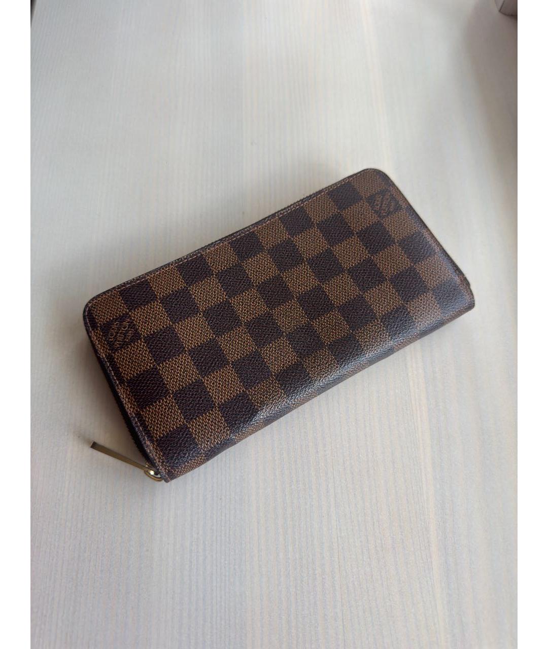 LOUIS VUITTON Коричневый кожаный кошелек, фото 5
