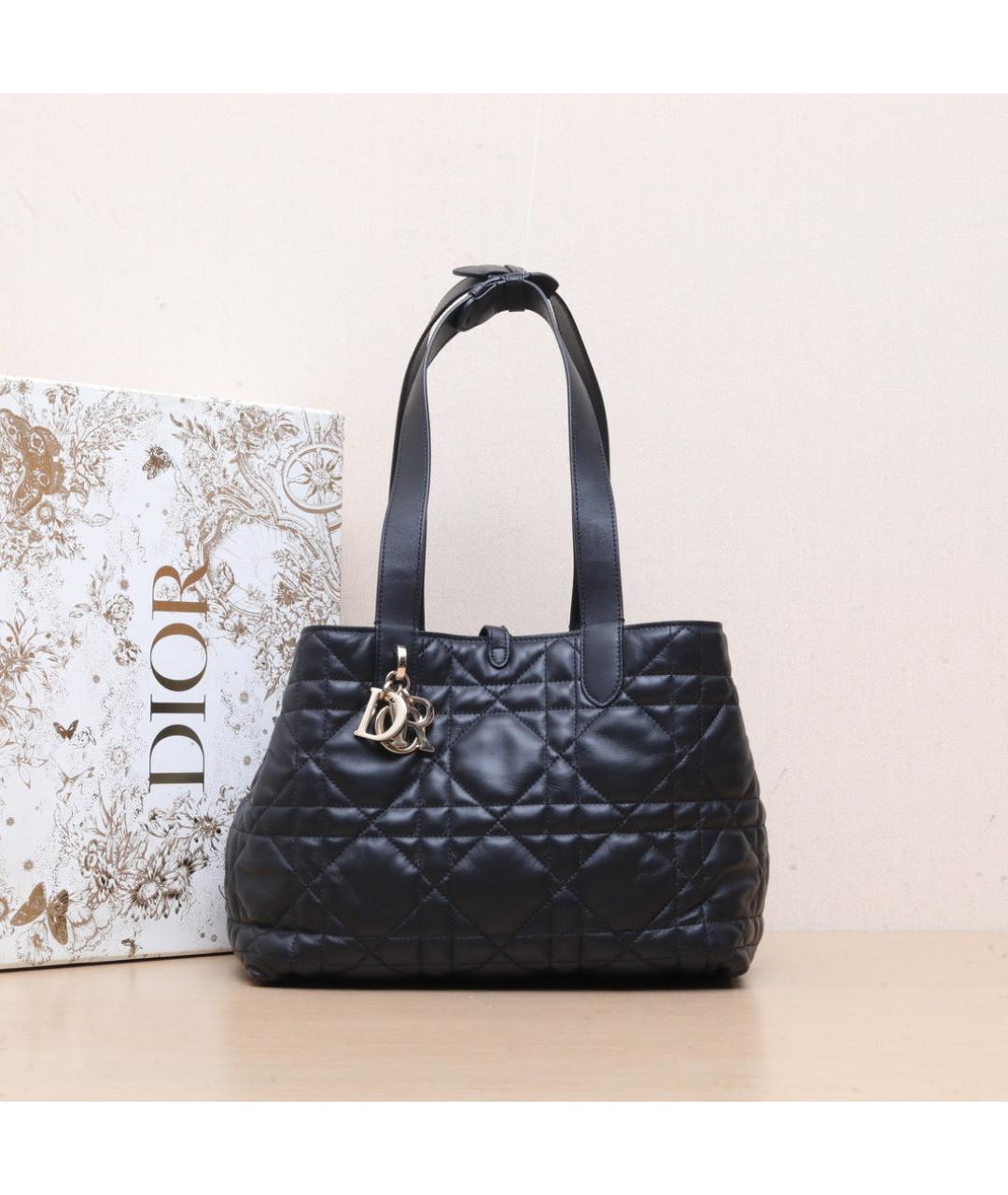 CHRISTIAN DIOR Черная кожаная сумка тоут, фото 2