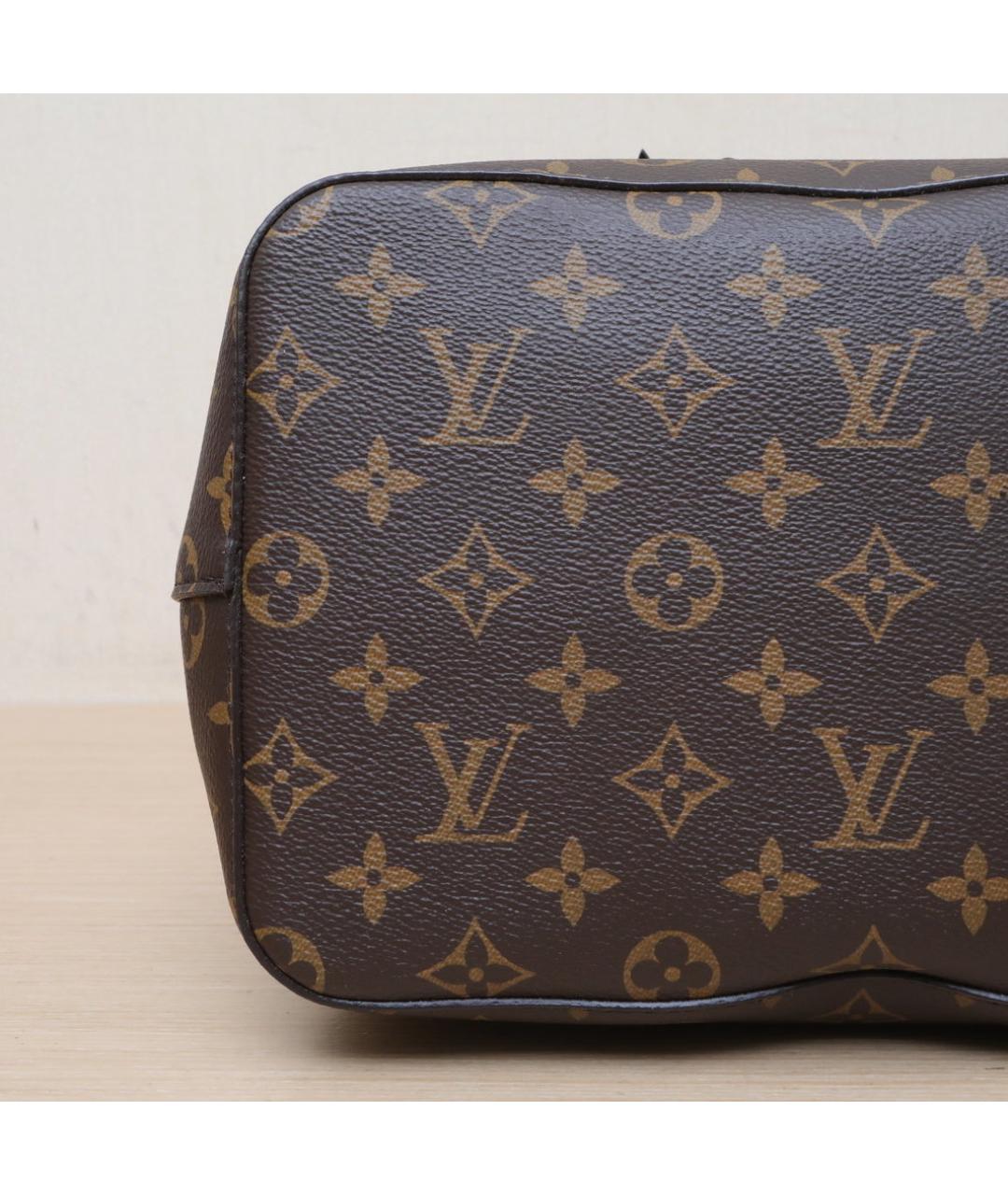 LOUIS VUITTON Коричневая кожаная сумка через плечо, фото 9