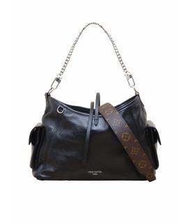 LOUIS VUITTON Сумка через плечо