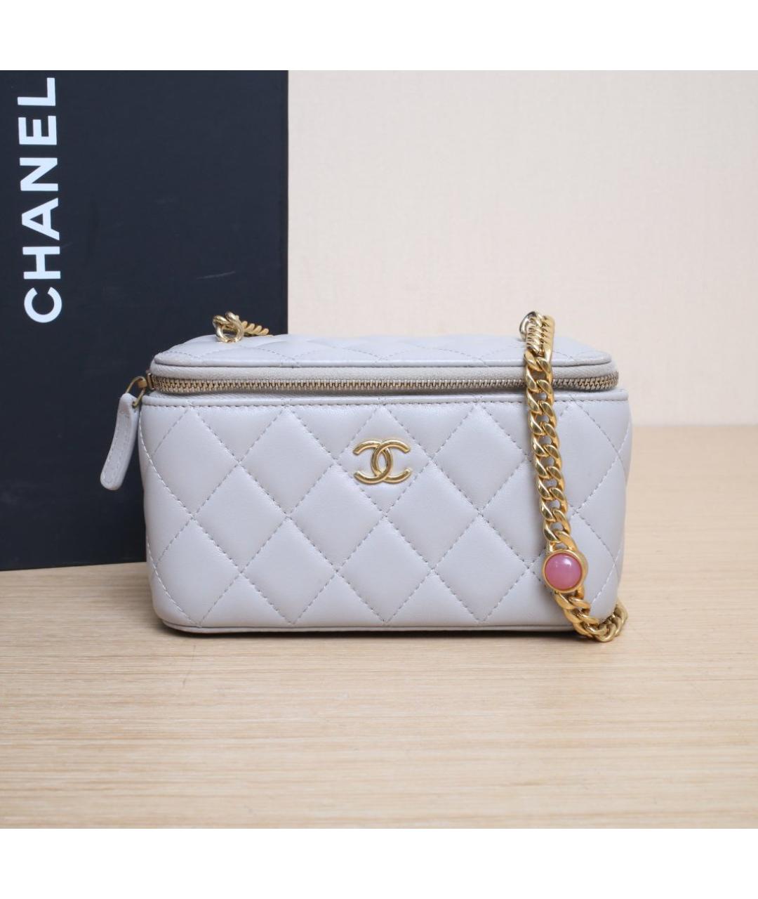 CHANEL Белая кожаная косметичка, фото 2