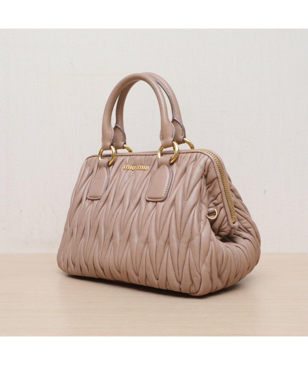 MIU MIU Бежевая кожаная сумка через плечо, фото 4