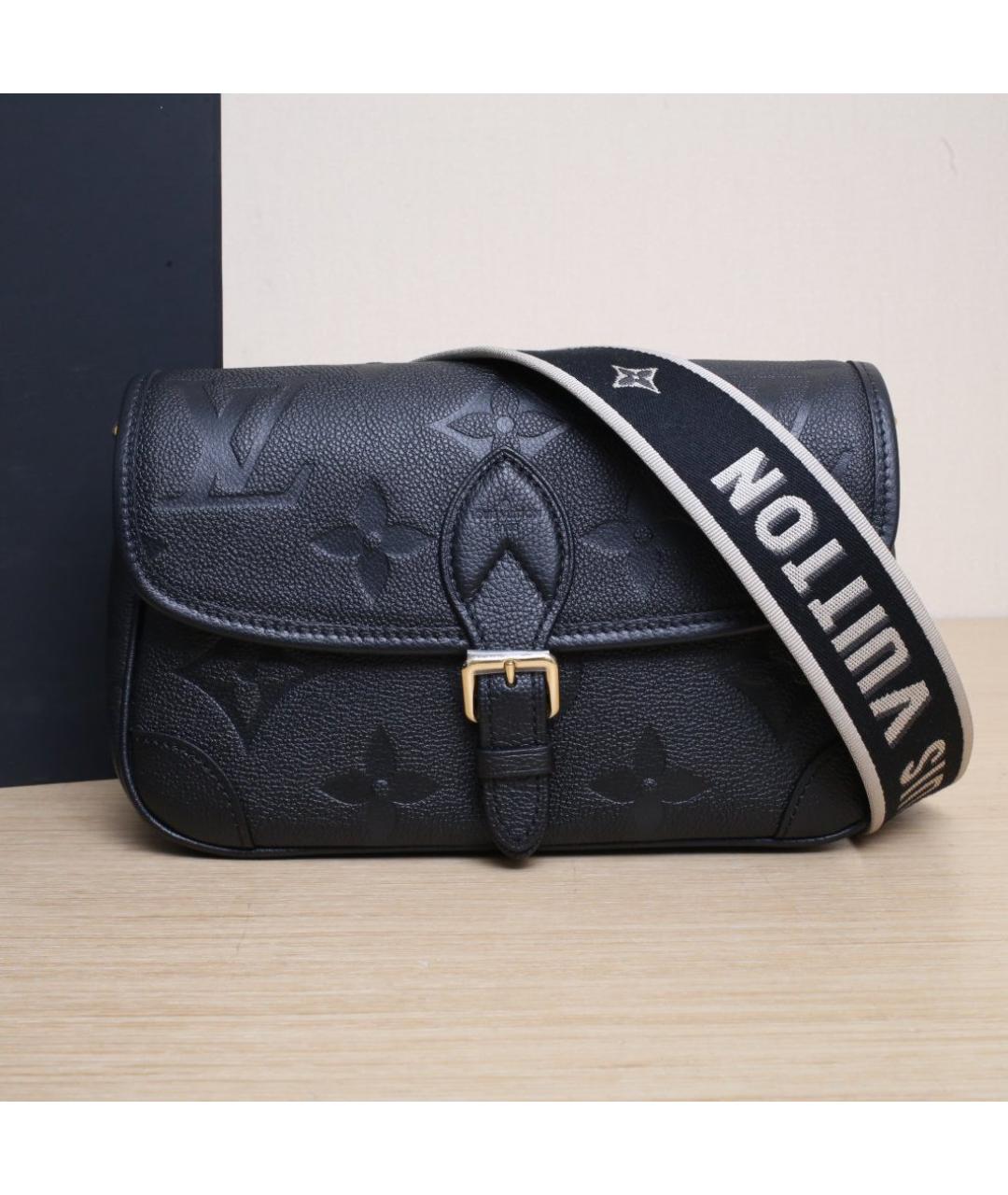 LOUIS VUITTON Черная кожаная сумка через плечо, фото 2