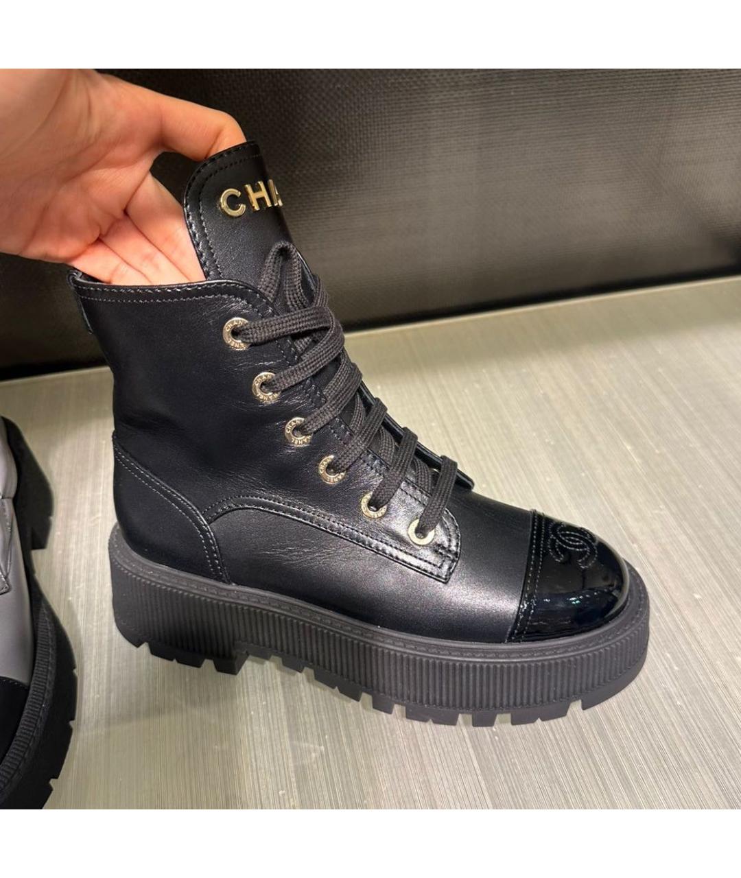 CHANEL Черные кожаные ботинки, фото 6