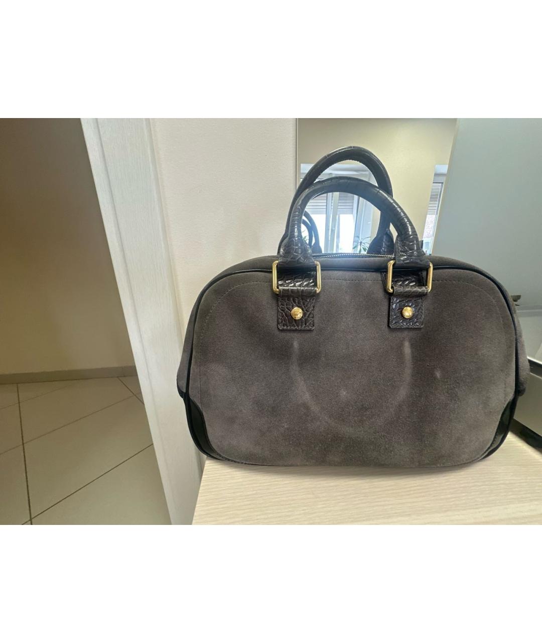 LOUIS VUITTON Серая замшевая сумка с короткими ручками, фото 3