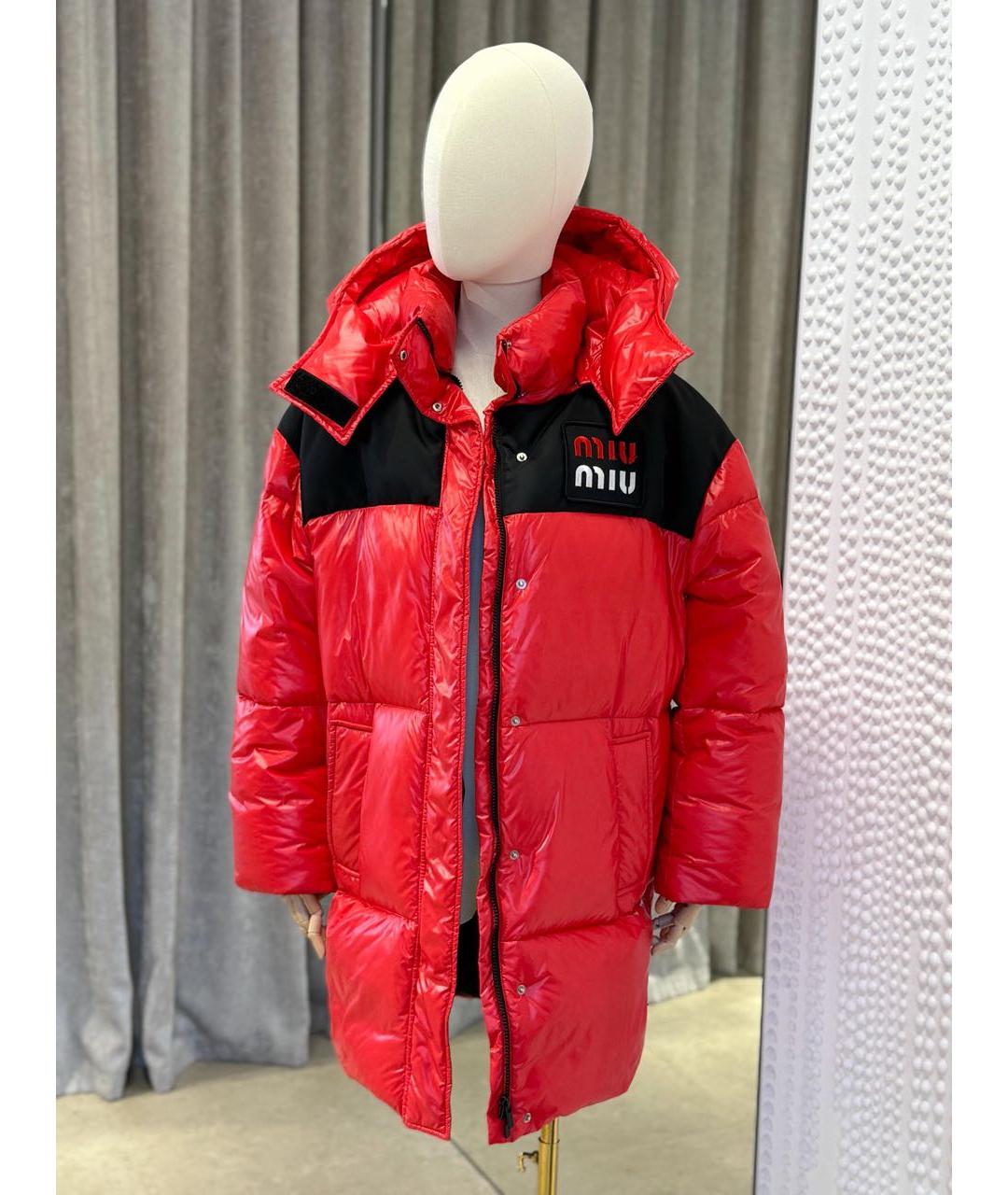 MIU MIU Красный пуховик, фото 8