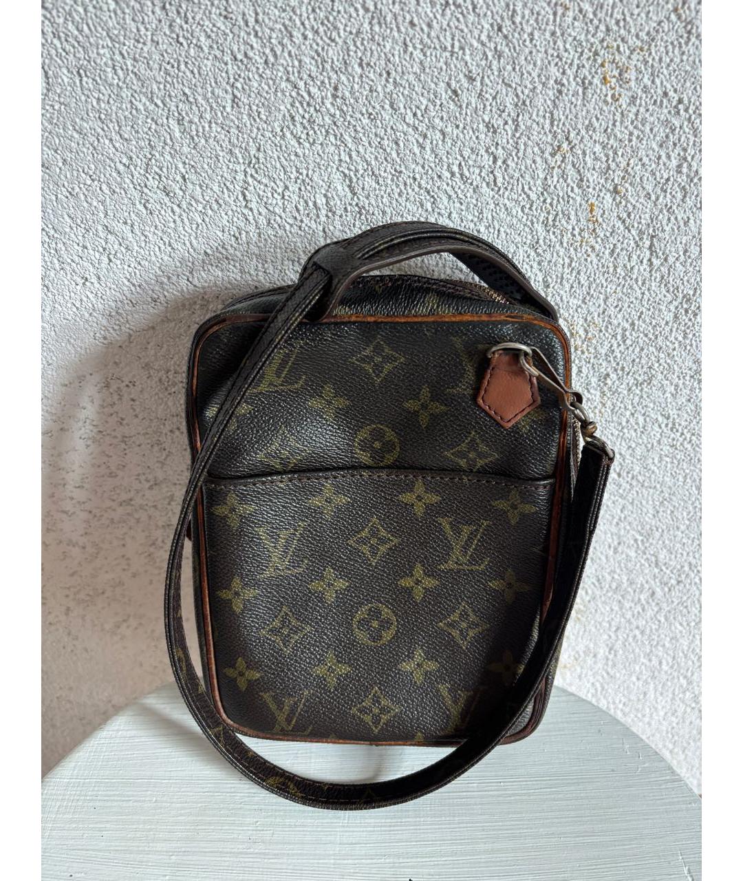 LOUIS VUITTON Коричневая кожаная барсетка, фото 6