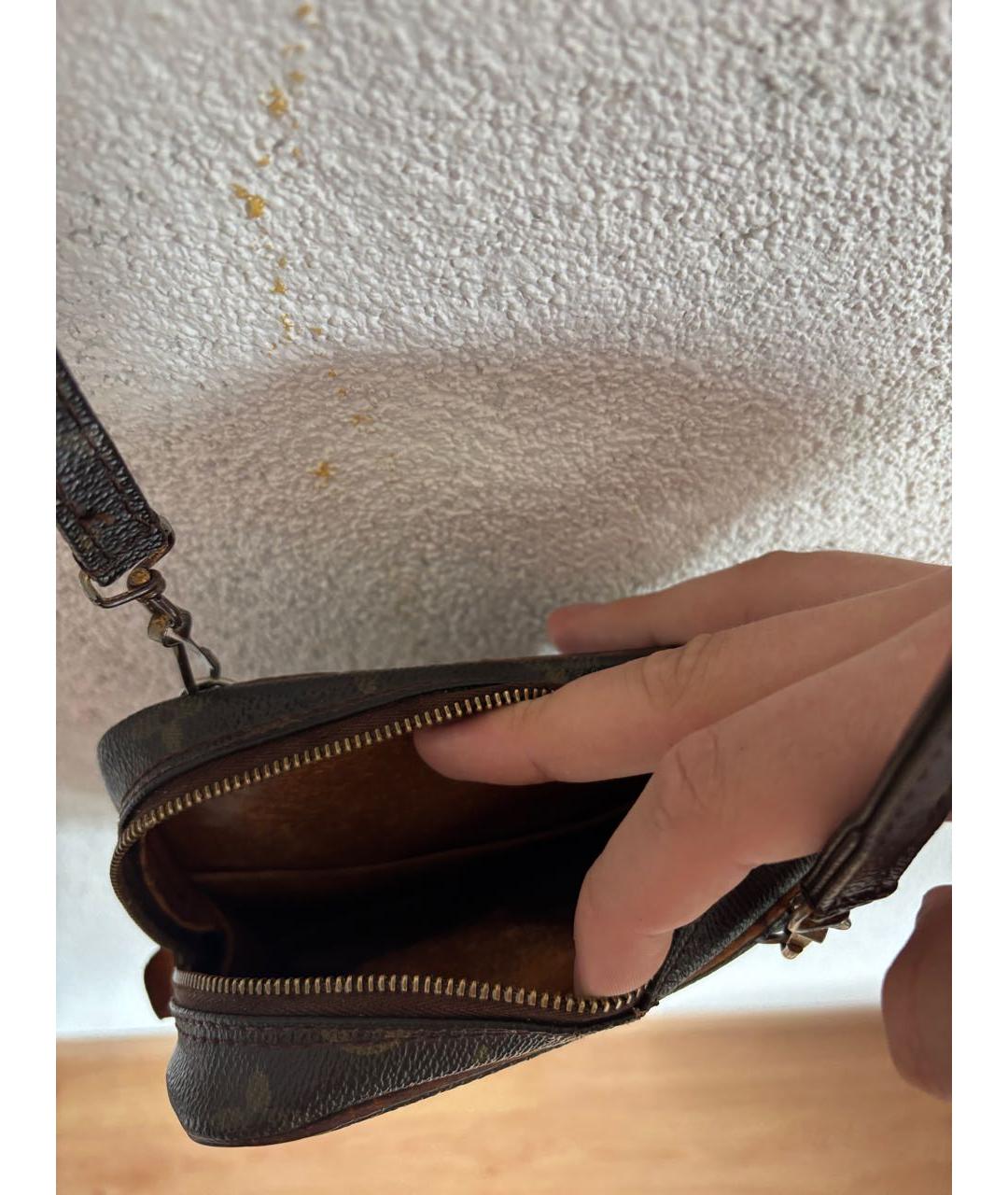 LOUIS VUITTON Коричневая кожаная барсетка, фото 4
