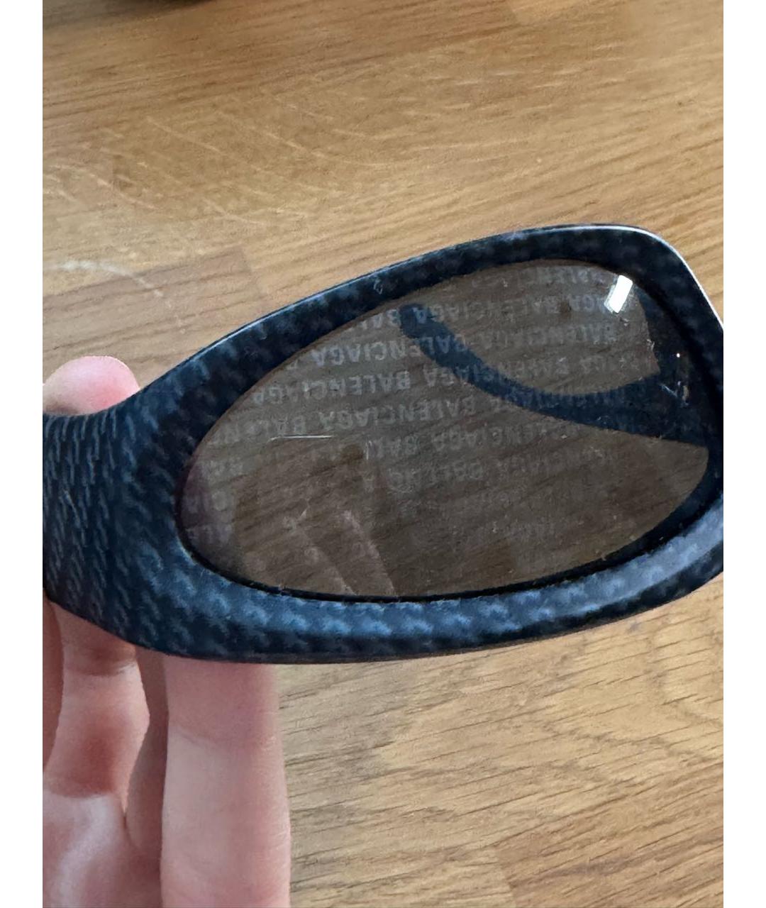 BALENCIAGA Серые пластиковые солнцезащитные очки, фото 3