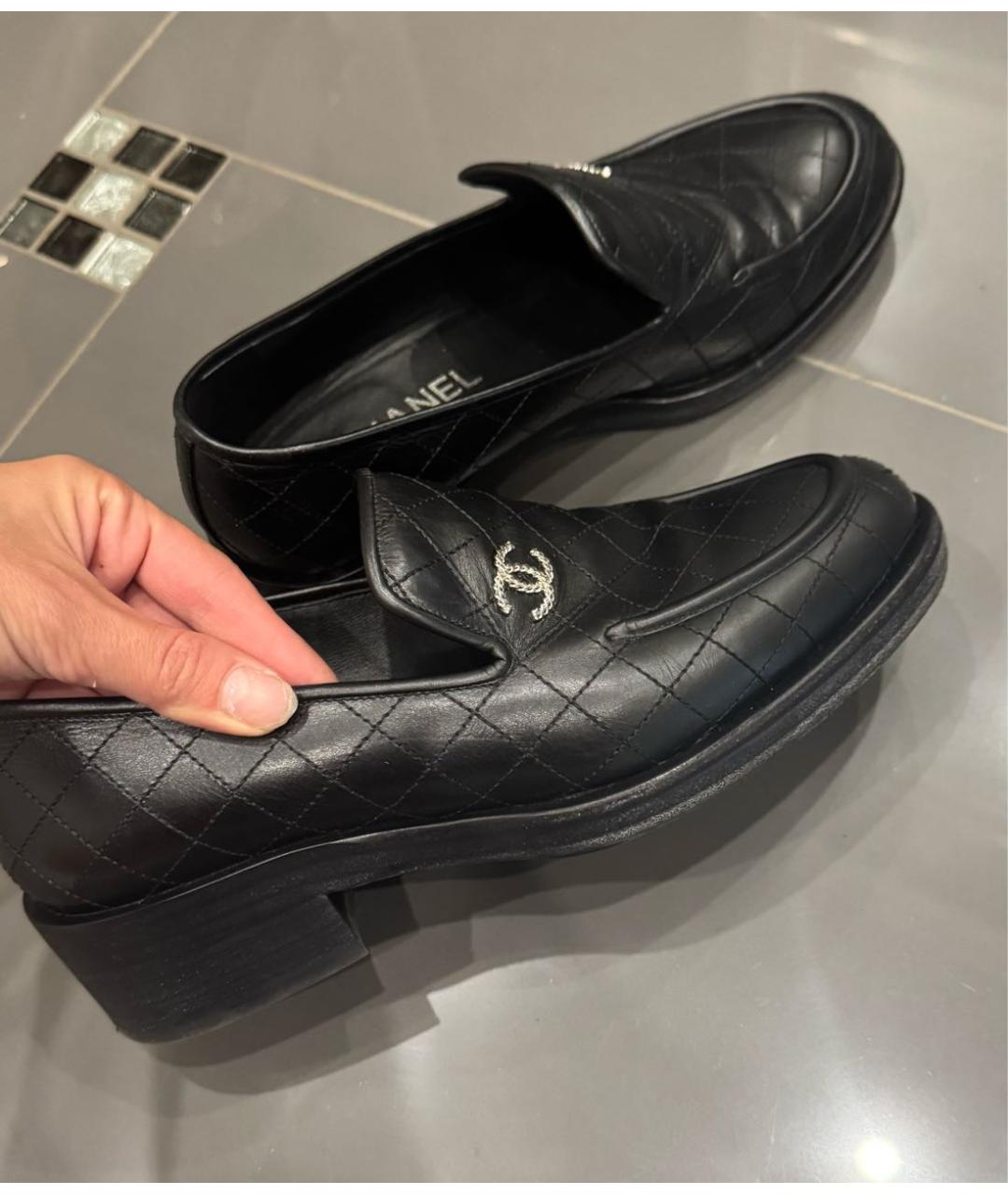 CHANEL Черные кожаные лоферы, фото 4