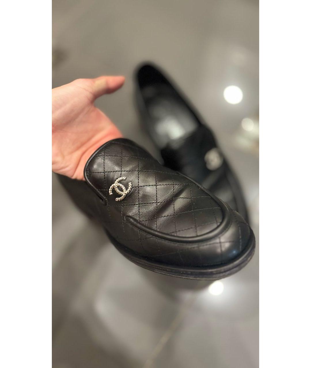 CHANEL Черные кожаные лоферы, фото 3
