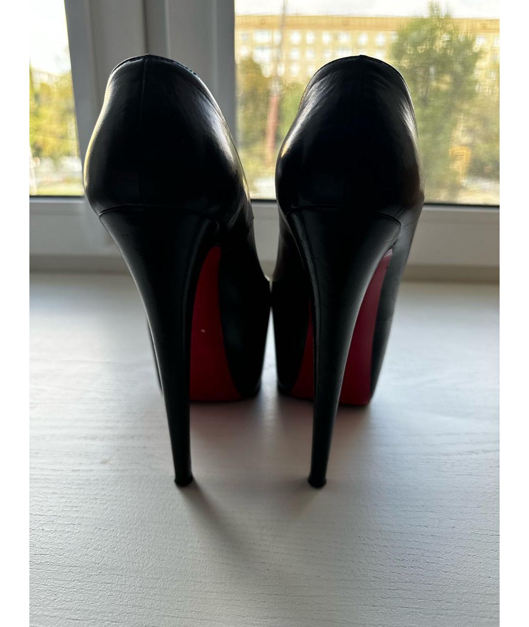 CHRISTIAN LOUBOUTIN Черные кожаные туфли, фото 4