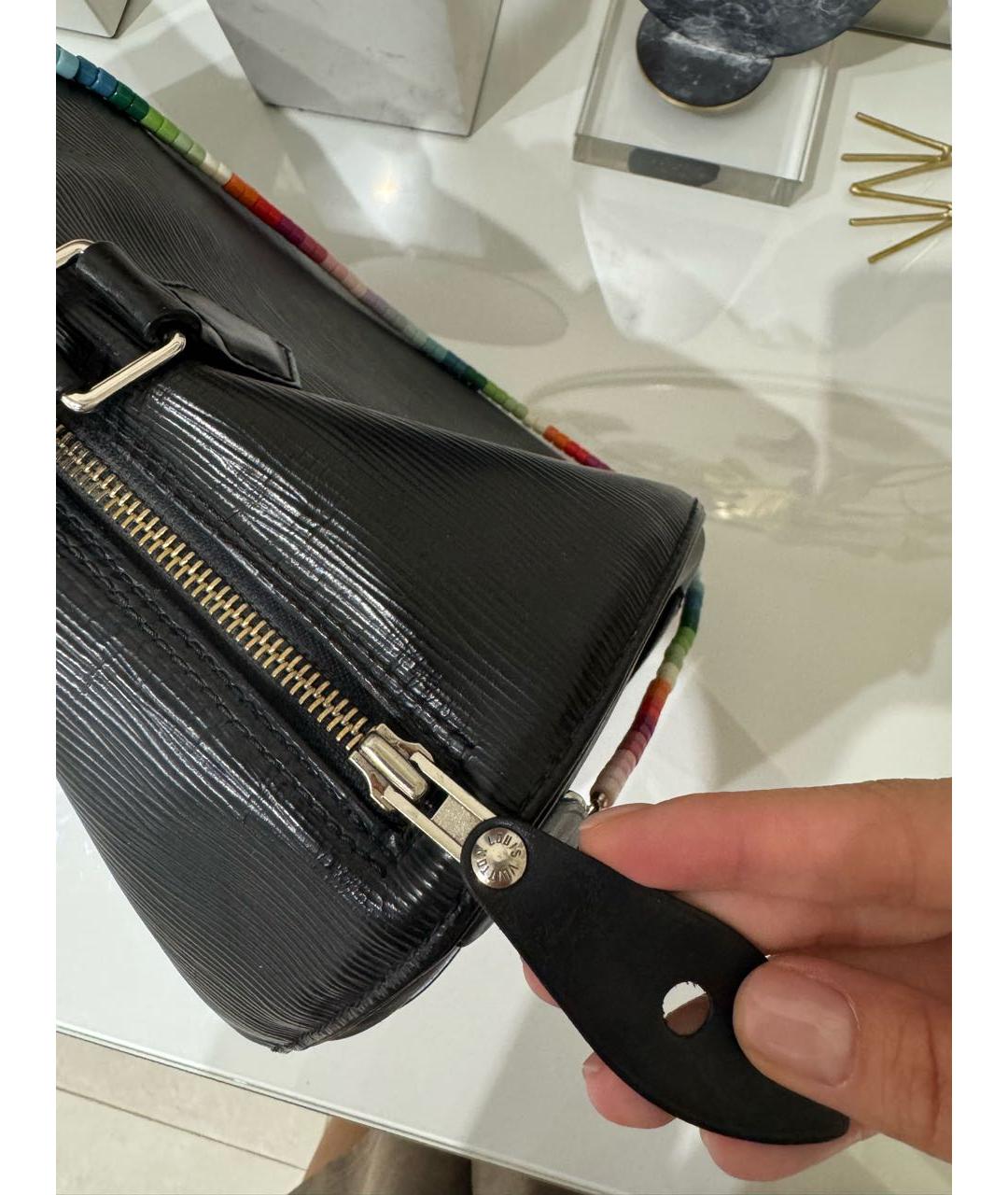 LOUIS VUITTON Черная сумка с короткими ручками, фото 3
