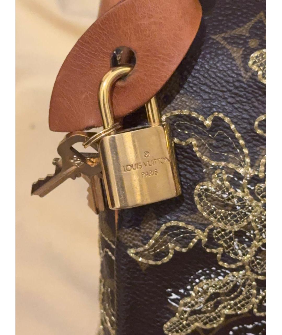 LOUIS VUITTON Коричневая кожаная сумка с короткими ручками, фото 8