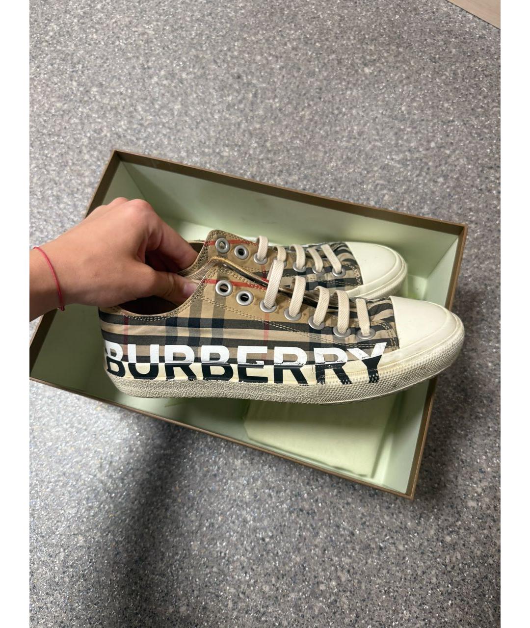 BURBERRY Бежевые замшевые кеды, фото 2