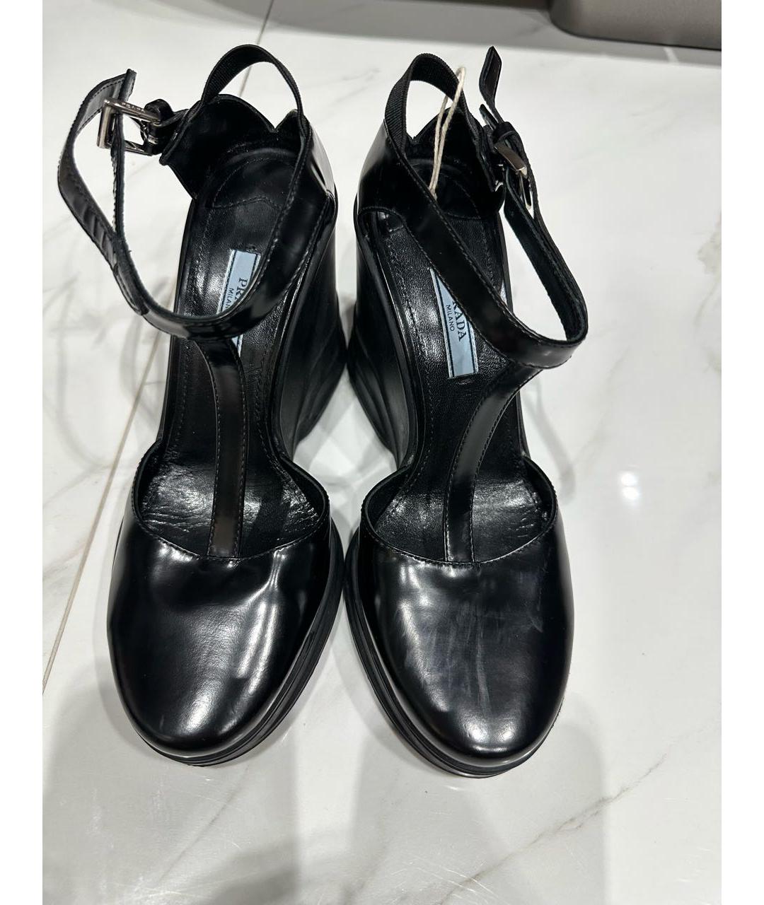 PRADA Черные кожаные босоножки, фото 2