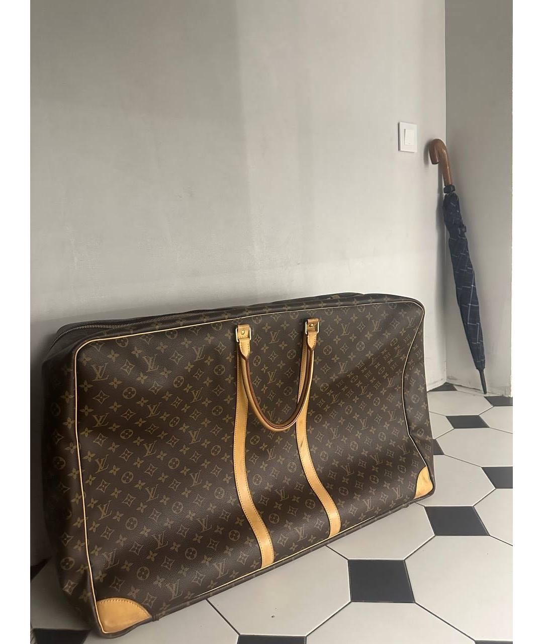 LOUIS VUITTON Оранжевый чемодан из лакированной кожи, фото 2