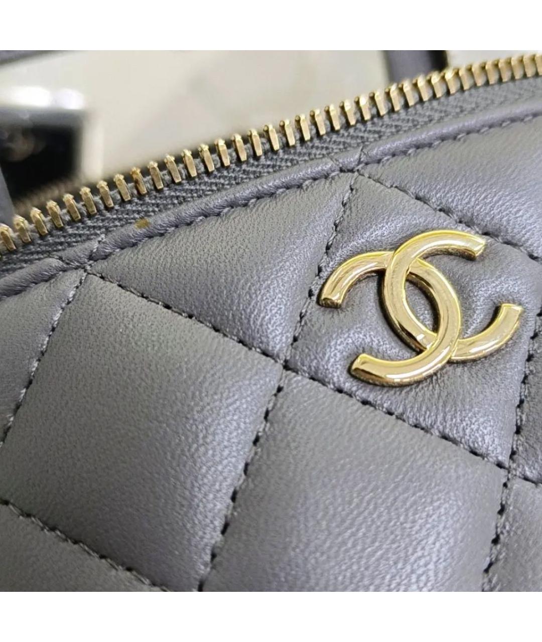 CHANEL Серая кожаная сумка через плечо, фото 6
