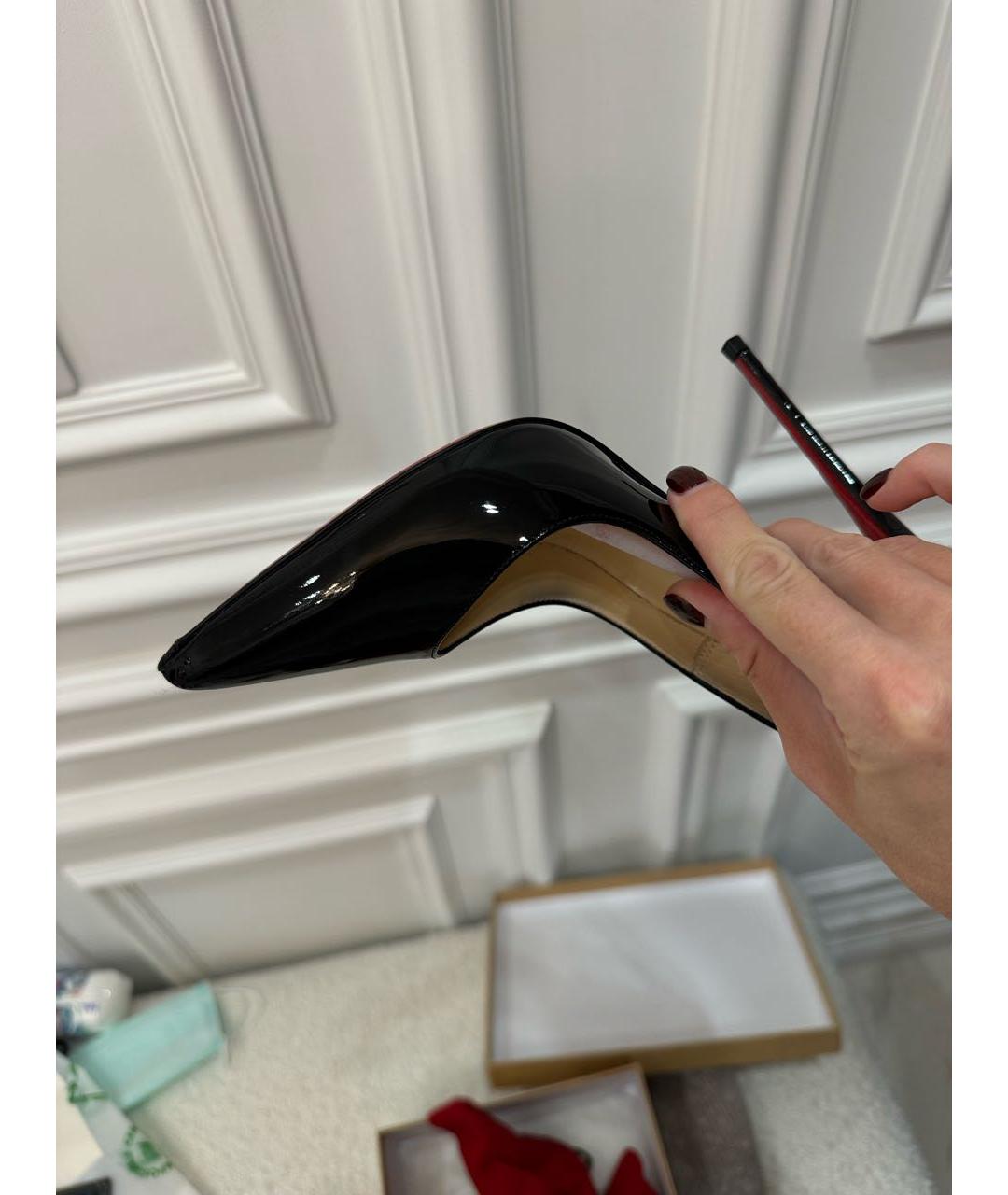 CHRISTIAN LOUBOUTIN Черные туфли из лакированной кожи, фото 7