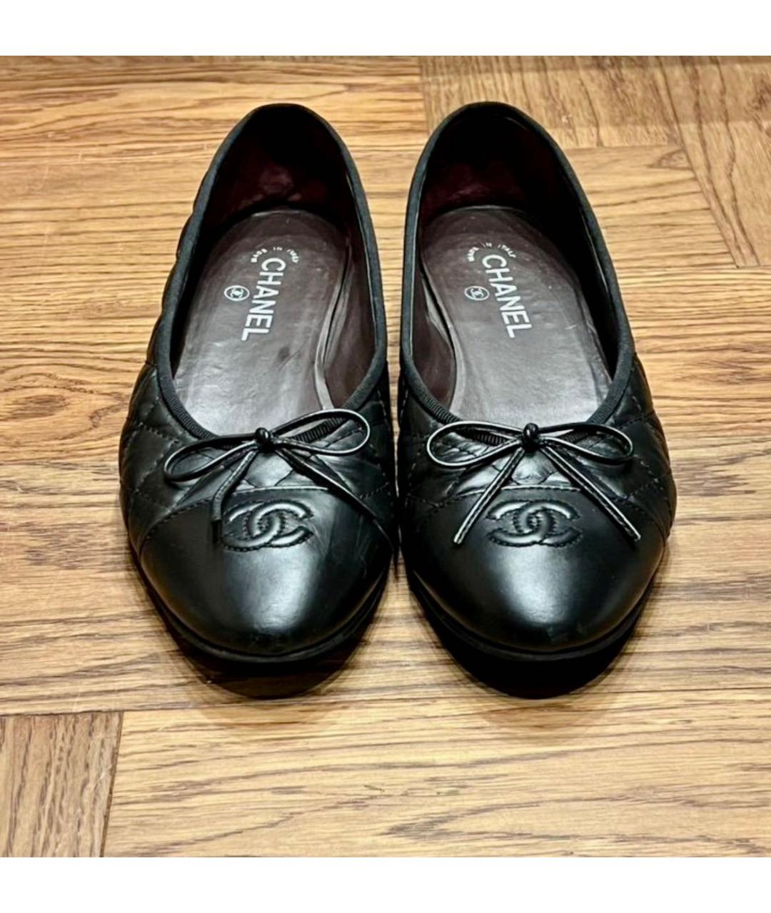 CHANEL Черные кожаные балетки, фото 5
