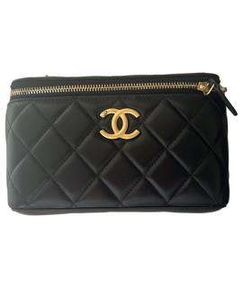 CHANEL Сумка через плечо