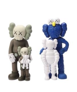 KAWS Скульптура