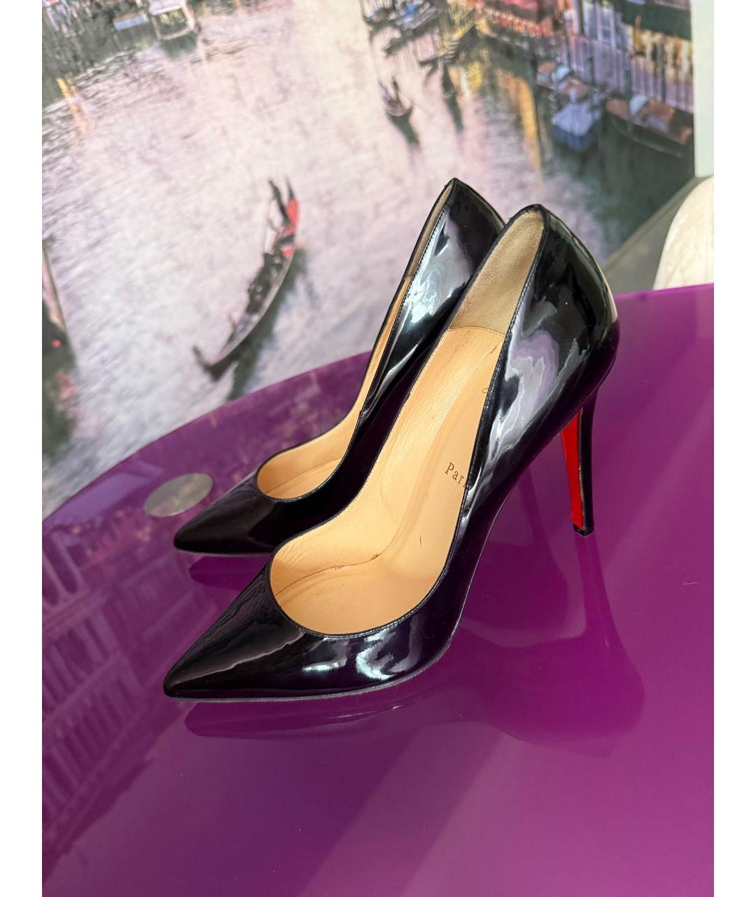 CHRISTIAN LOUBOUTIN Черные туфли из лакированной кожи, фото 5