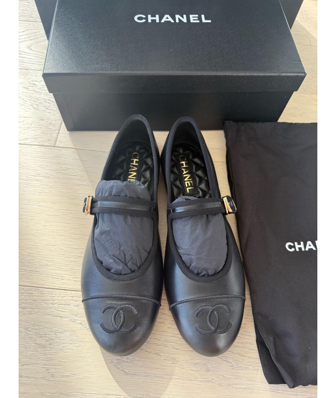 CHANEL Черные кожаные балетки, фото 2