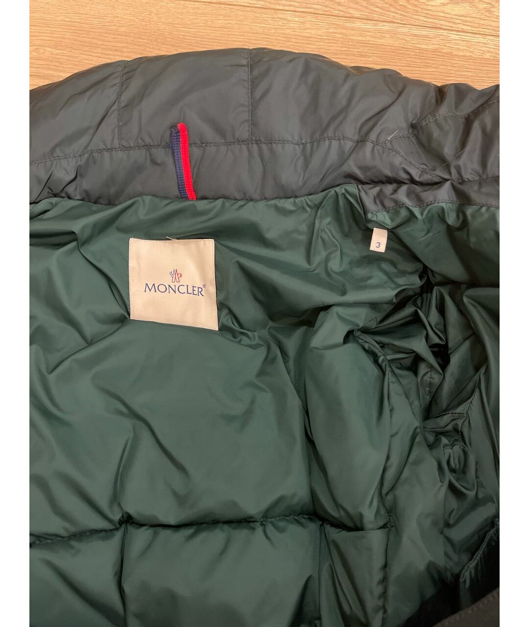 MONCLER Зеленый пуховик, фото 4