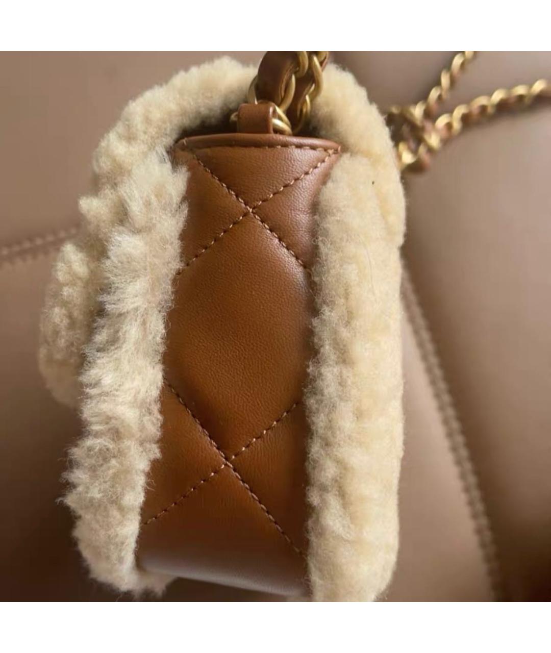 CHANEL Бежевая кожаная сумка через плечо, фото 3