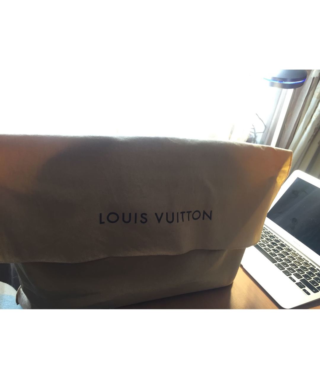 LOUIS VUITTON PRE-OWNED Черная сумка тоут из лакированной кожи, фото 6