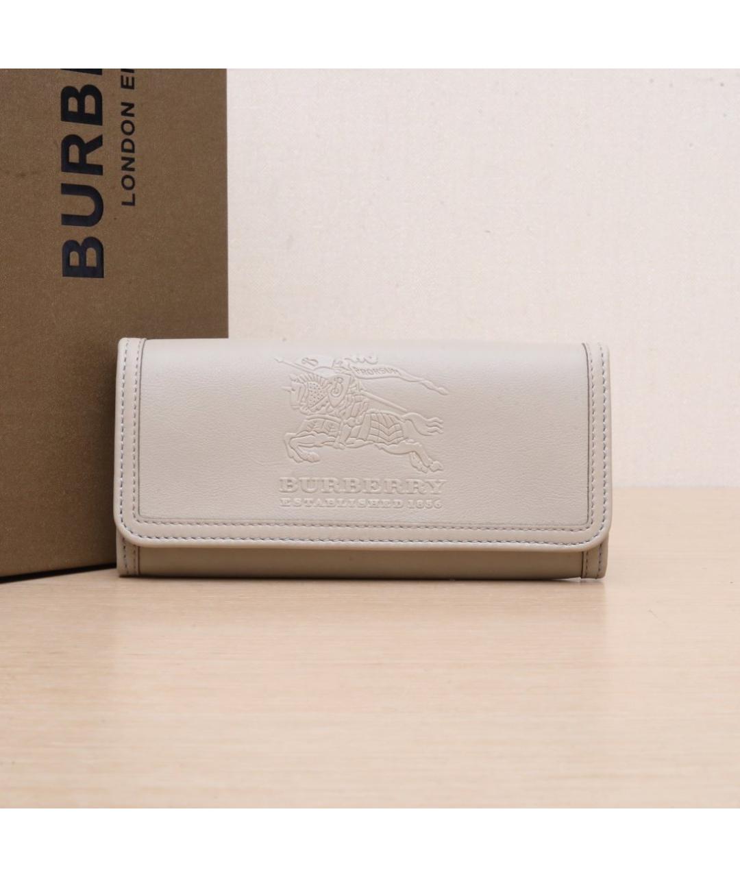 BURBERRY Бежевый кожаный кошелек, фото 2